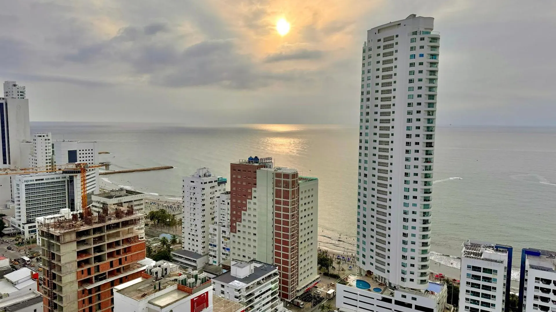 Apto Navy 6 Tripulantes Cartagena 0*,  Kolombiya
