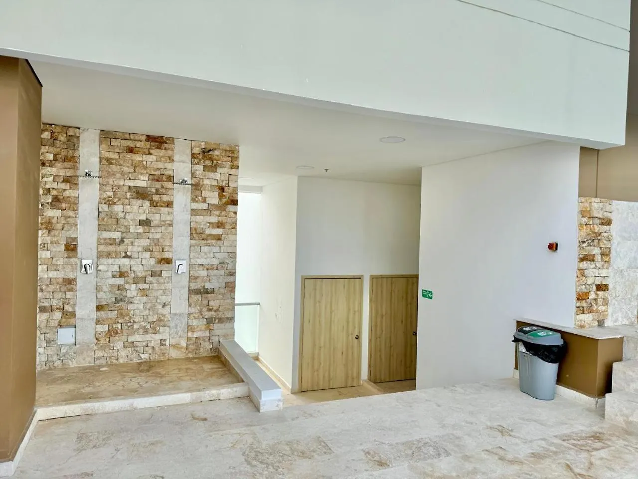 Apto Navy 6 Tripulantes Cartagena Daire