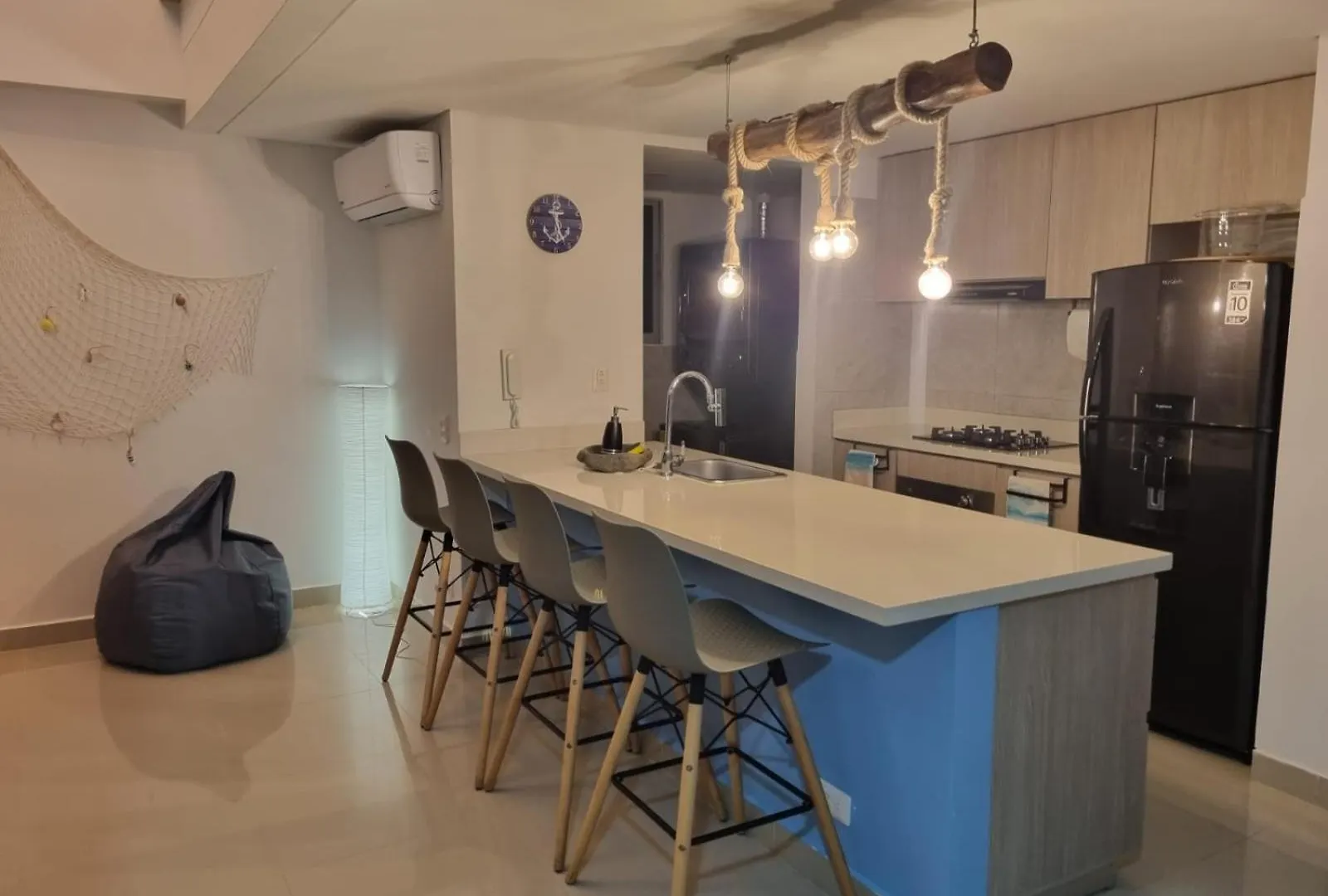 Apto Navy 6 Tripulantes Cartagena
